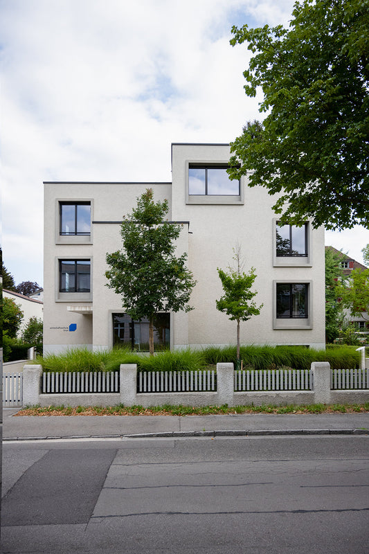 Wohnliche Schulhausarchitektur im Seefeld