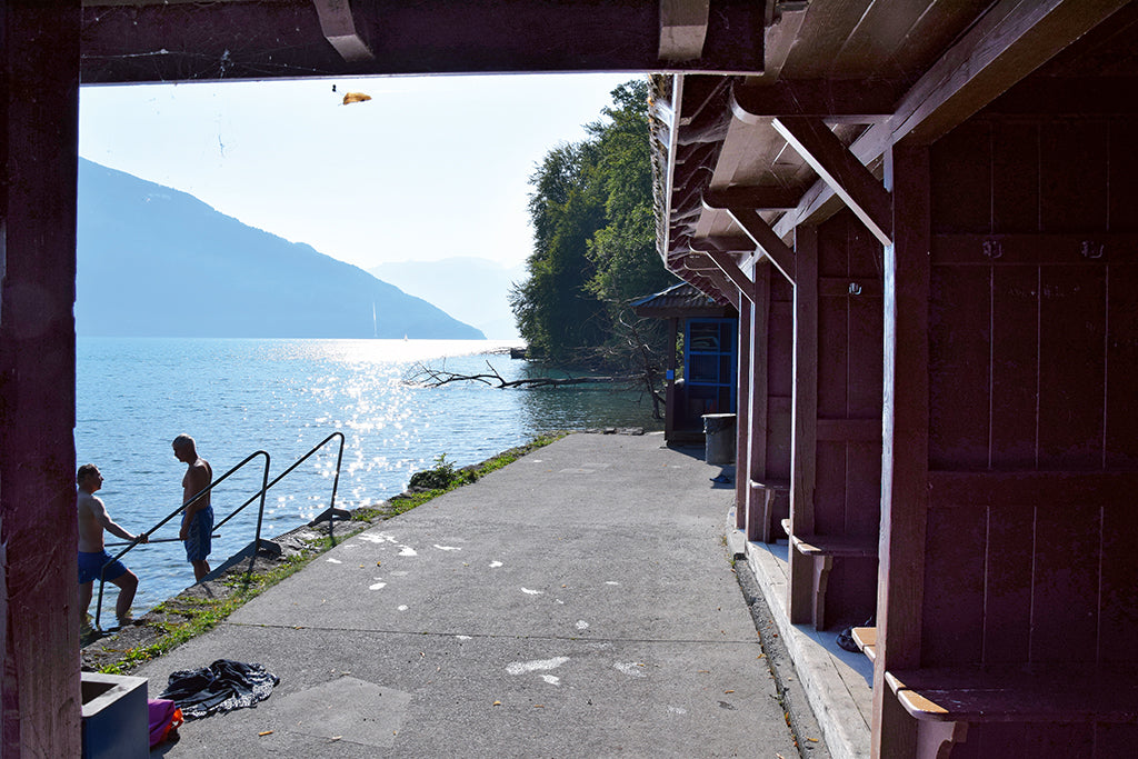 Schattenbedli weisse Haut und blaues Blut am Thunersee